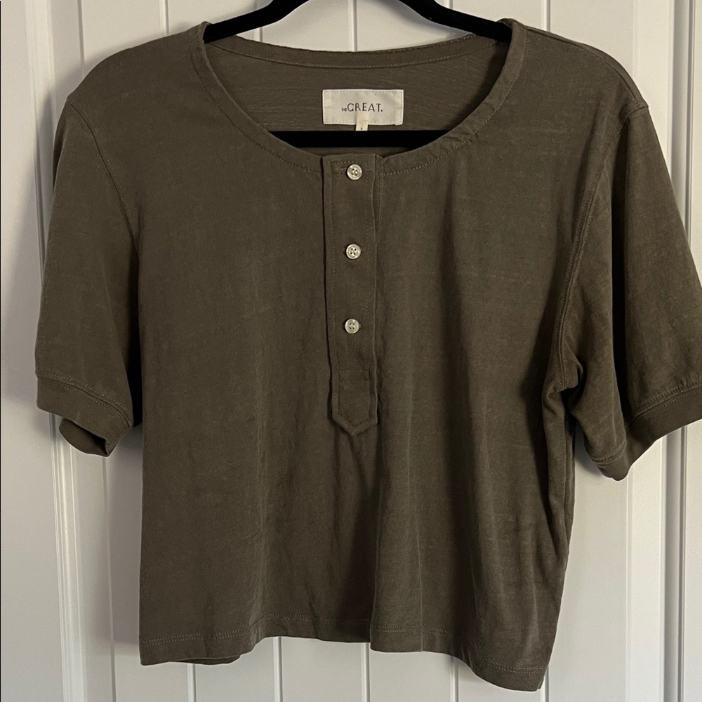 THE GREAT. Khaki Short Sleeve Women’s Tee